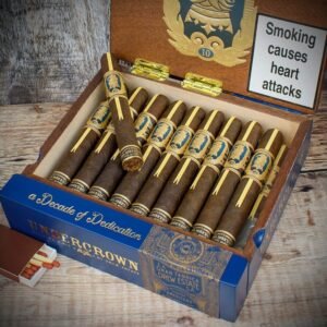 Drew Estate Undercrown 10 βAll Dekkβd Outβ Corona Viva -Box of 20 Cigars